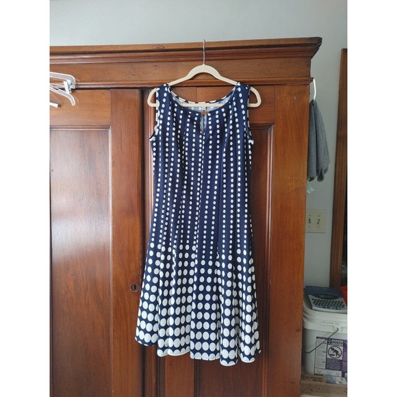 Haani navy blue polka dot dress Trendy Designer Graduated Dot Pattern - Picture 1 of 5